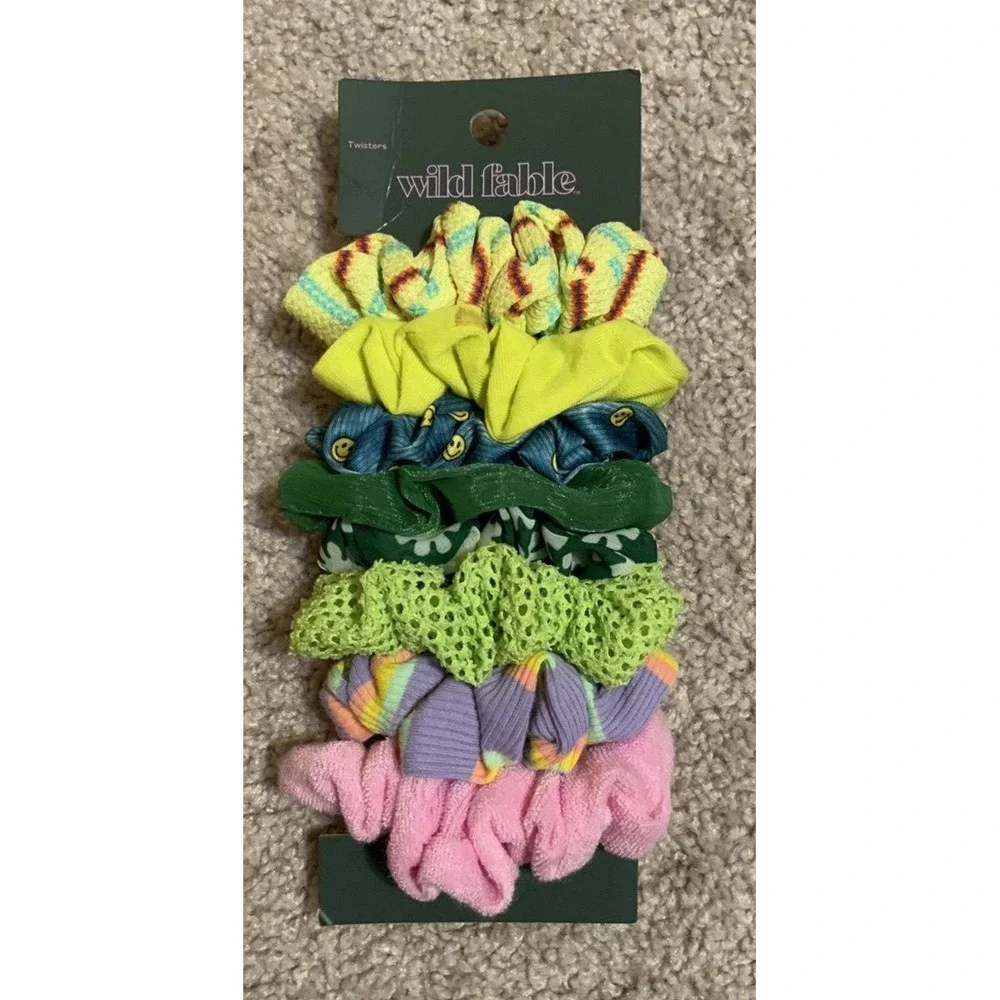 Wild Fable‎ 8 pk Hair Scrunchies Hair Ties Multicolor Pack Yellow Greens